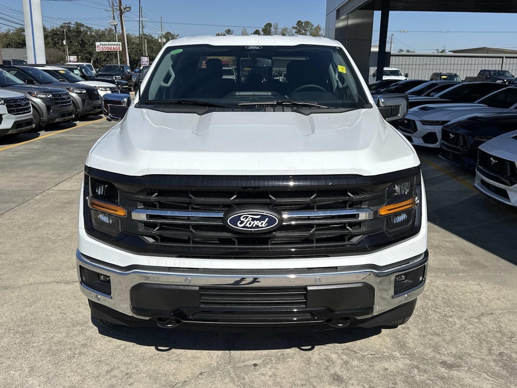 New 2025 Ford F-150 XLT Crew Cab Pickup