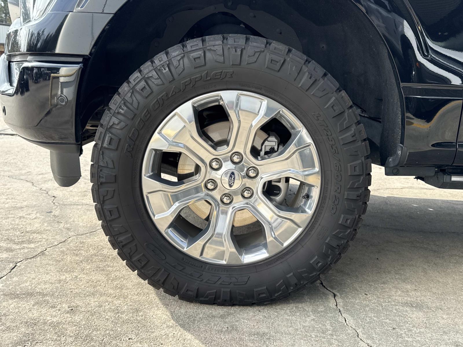 2022 Ford F-150 Platinum photo 3