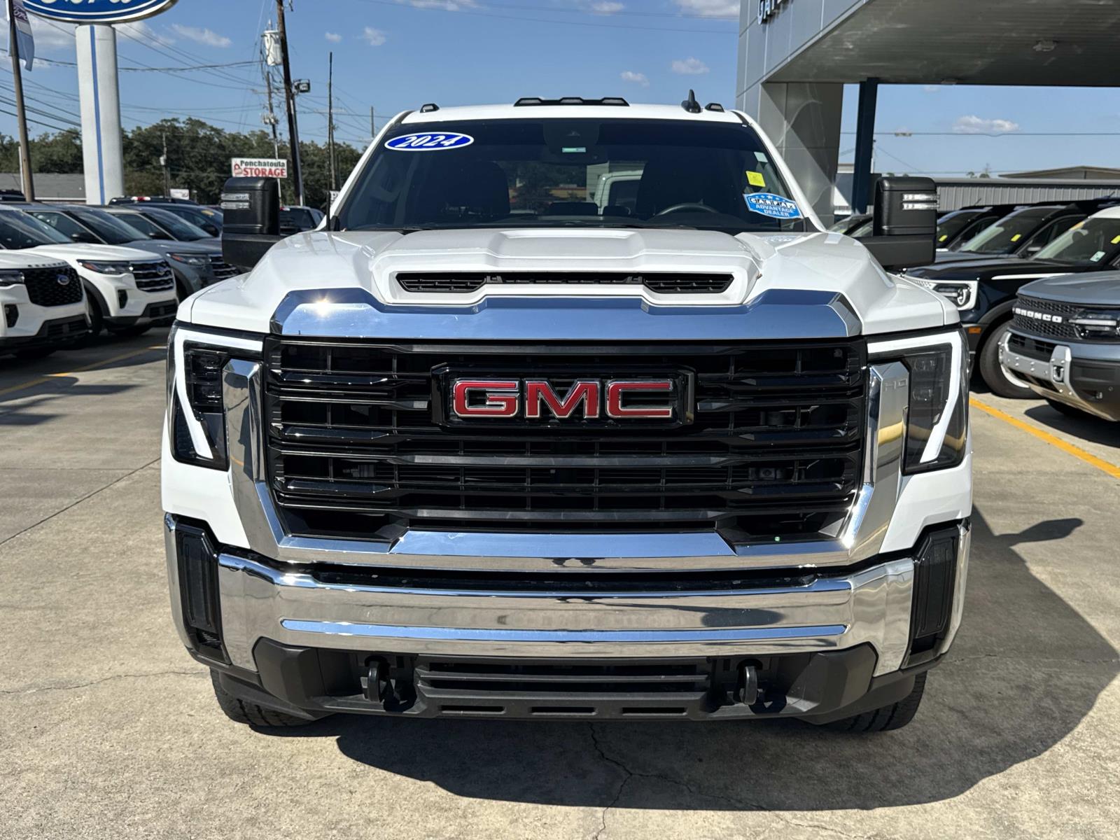2024 Gmc Sierra Pro photo 2