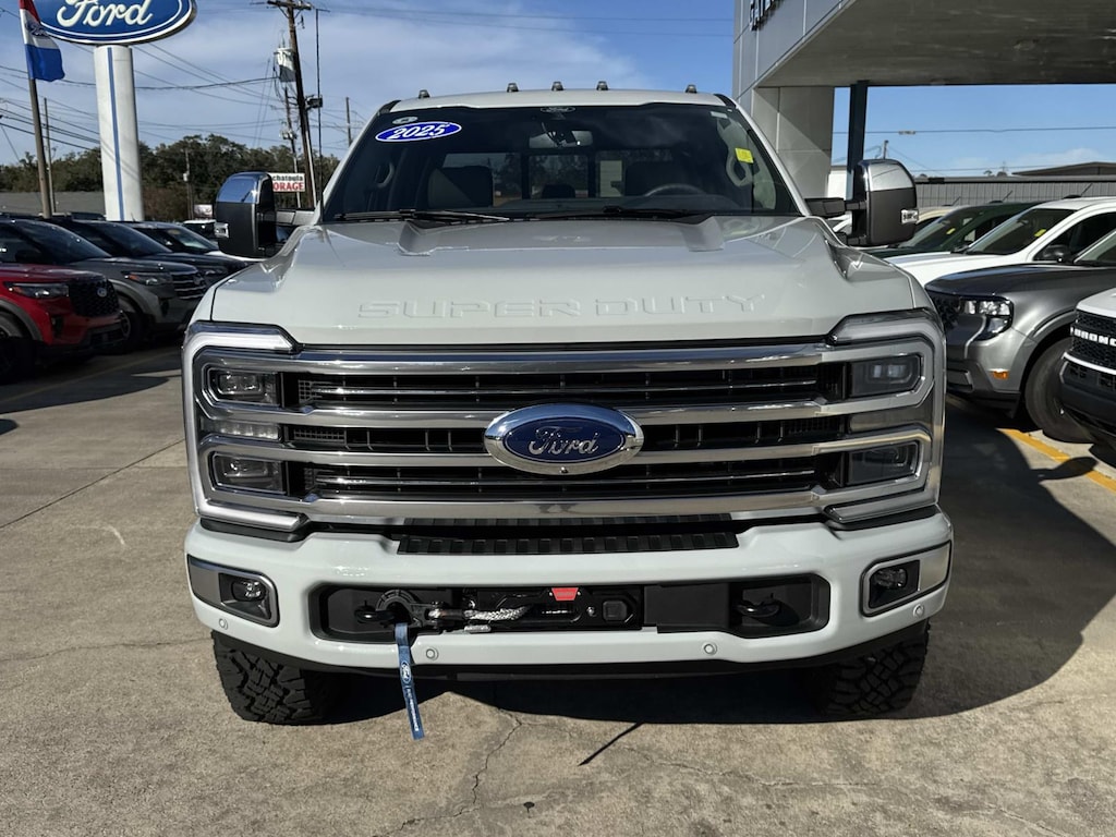 Used 2025 Ford Super Duty F-350 SRW Platinum 4WD Crew Cab 6.75 Box Crew Cab Pickup