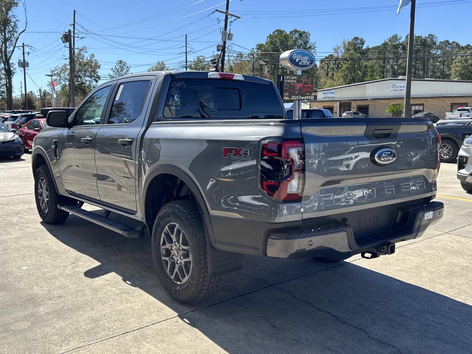 2025 Ford Ranger XLT photo 3