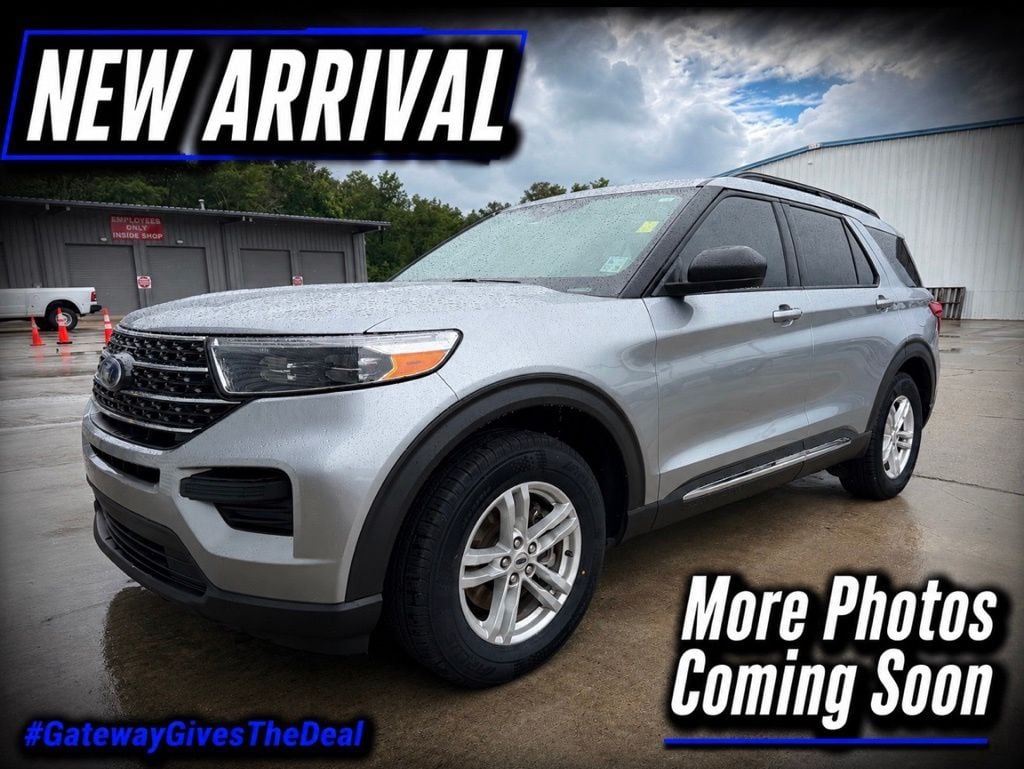 2022 Ford Explorer XLT RWD's photo