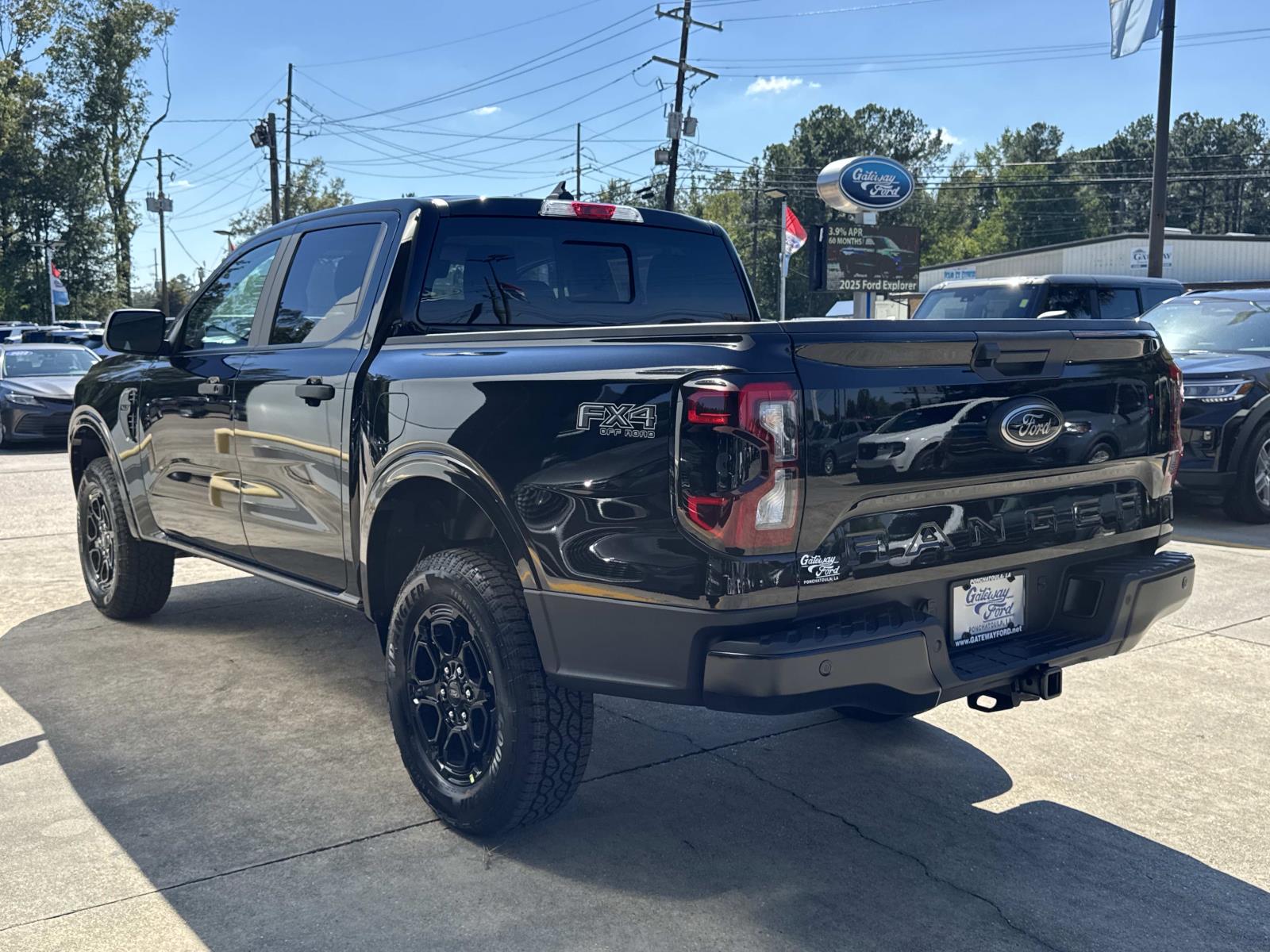 2025 Ford Ranger XLT photo 3