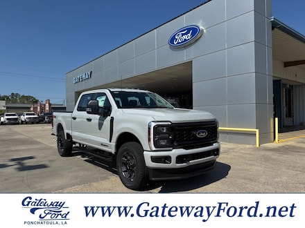 2025 Ford Super Duty F-250 SRW F-250 XL Crew Cab Pickup