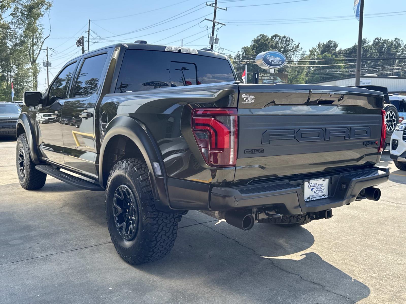 2024 Ford F-150 Raptor photo 4