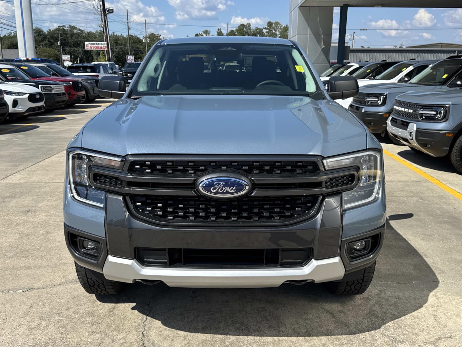 2025 Ford Ranger XLT photo 2