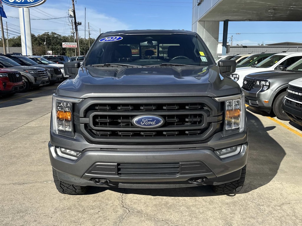Used 2022 Ford F-150 XLT 4WD SuperCrew 5.5 Box Crew Cab Pickup