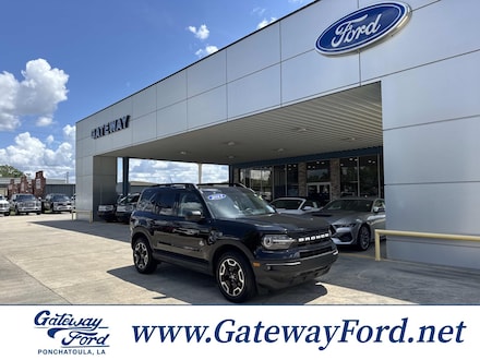 2023 Ford Bronco Sport Outer Banks 4x4 Sport Utility