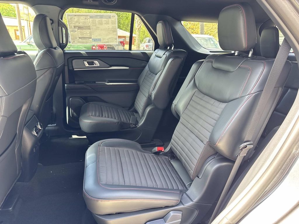 New 2026 Ford Explorer ST-Line SUV