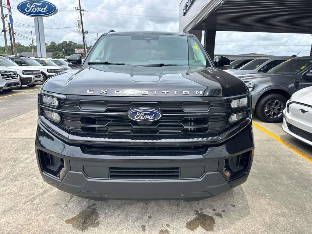 New 2026 Ford Expedition Active SUV