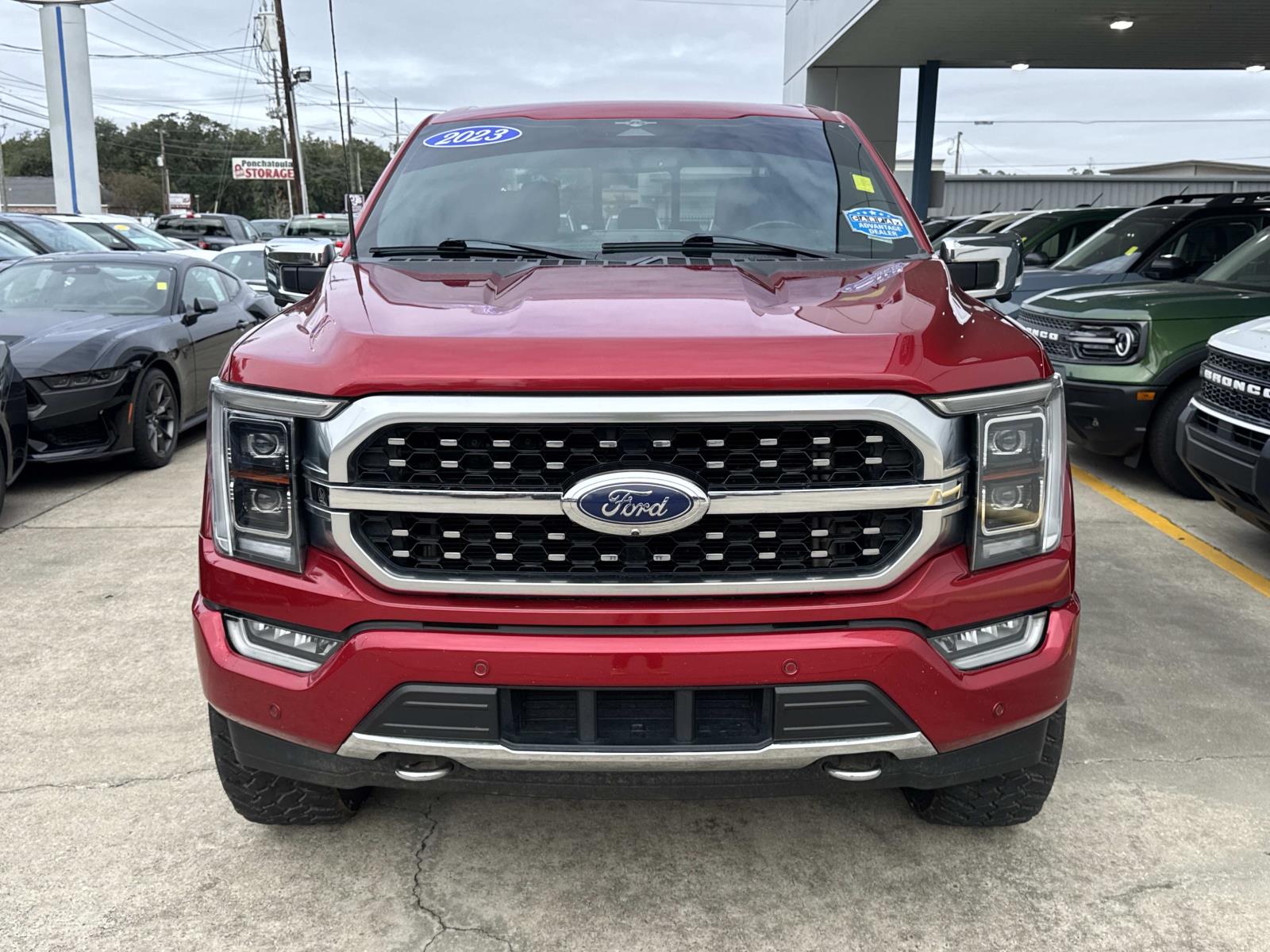 2023 Ford F-150 Platinum photo 2