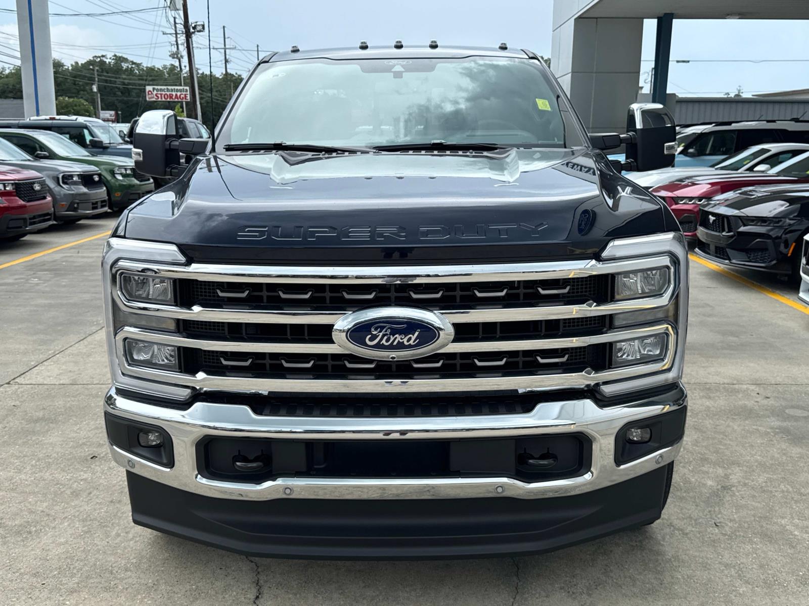 2025 Ford F-250 King Ranch photo 2