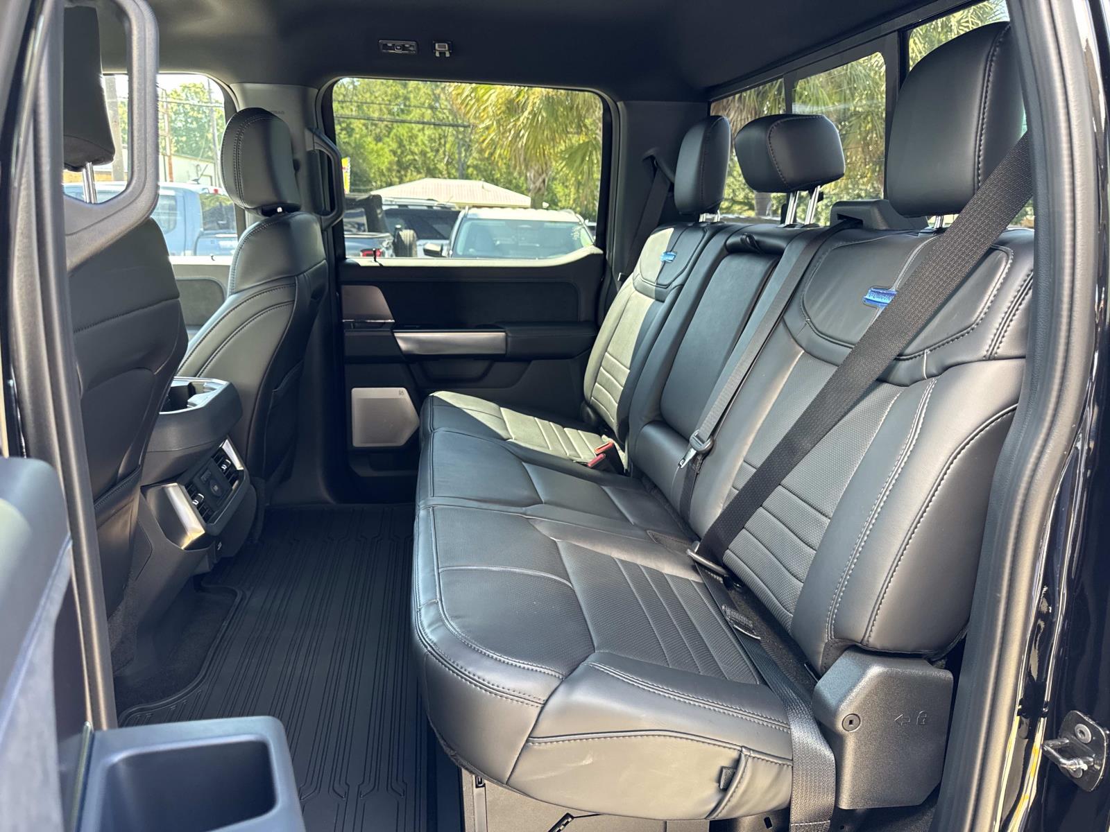 2026 Ford F-250 Platinum photo 4