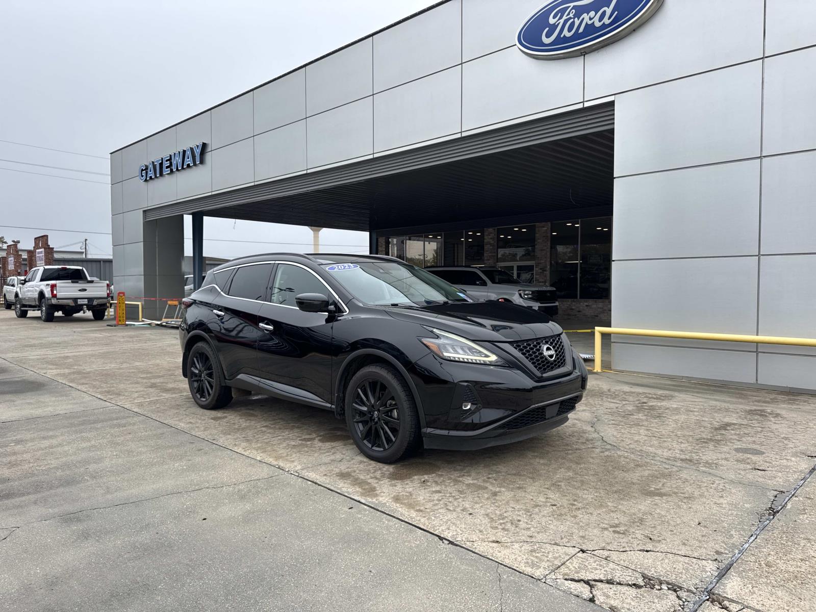 2023 Nissan Murano SV's photo