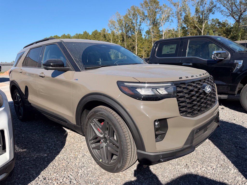 2027 Ford Explorer ST-Line SUV