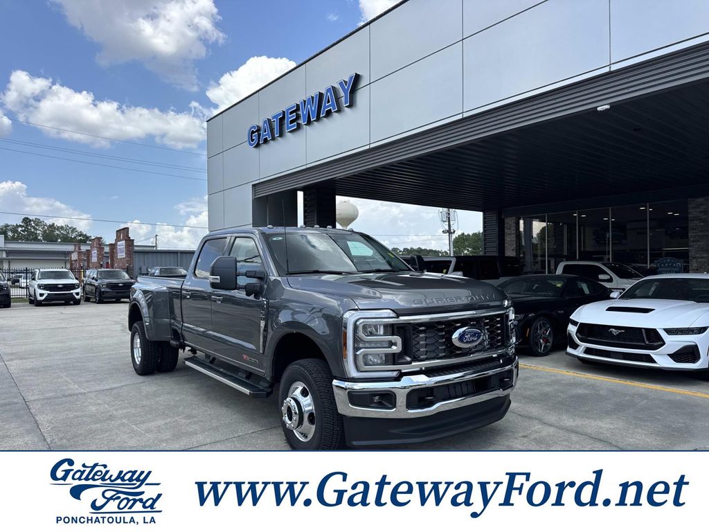 2026 Ford Super Duty F-350 XLT