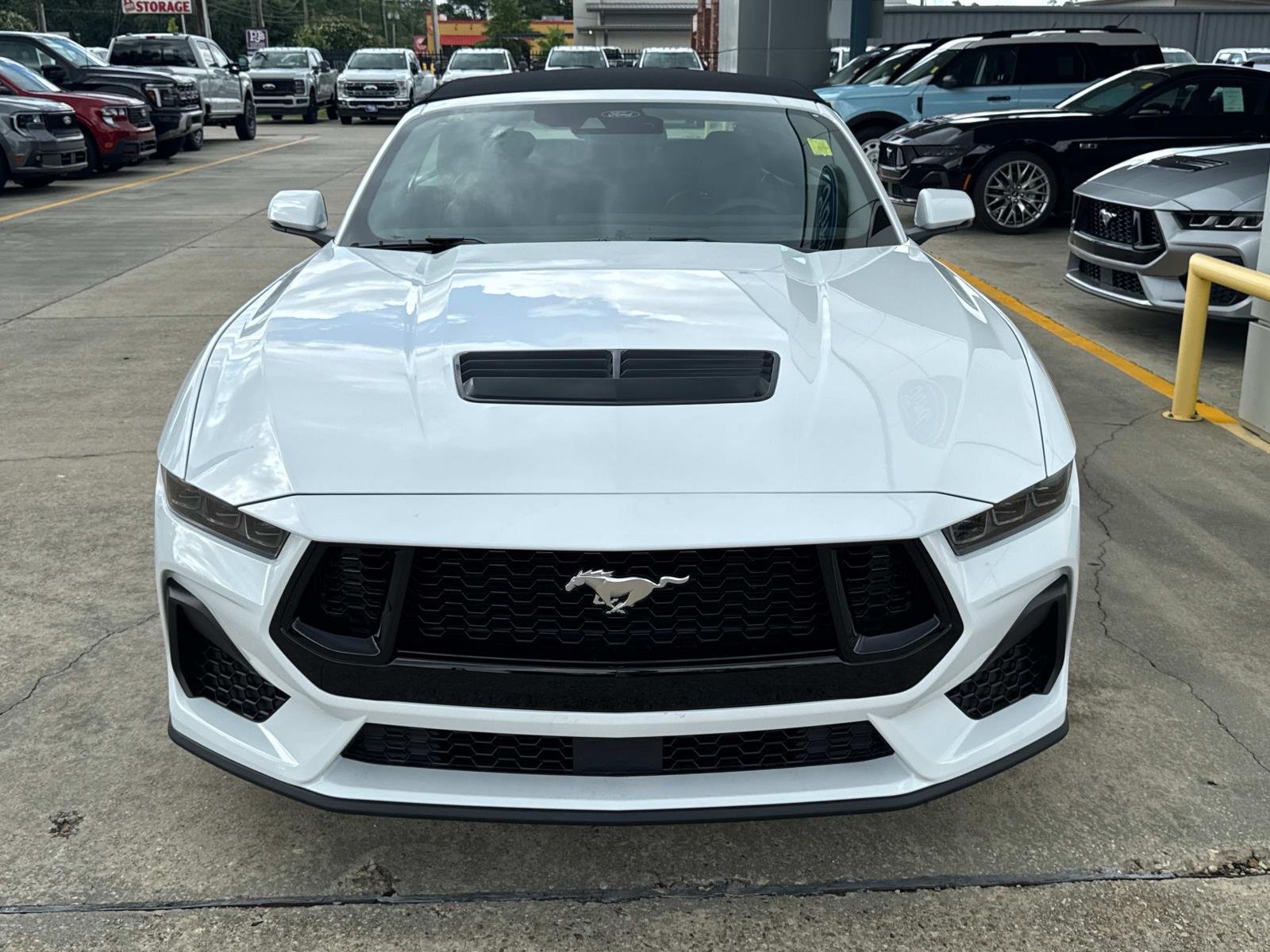 2025 Ford Mustang GT Premium Convertible photo 2