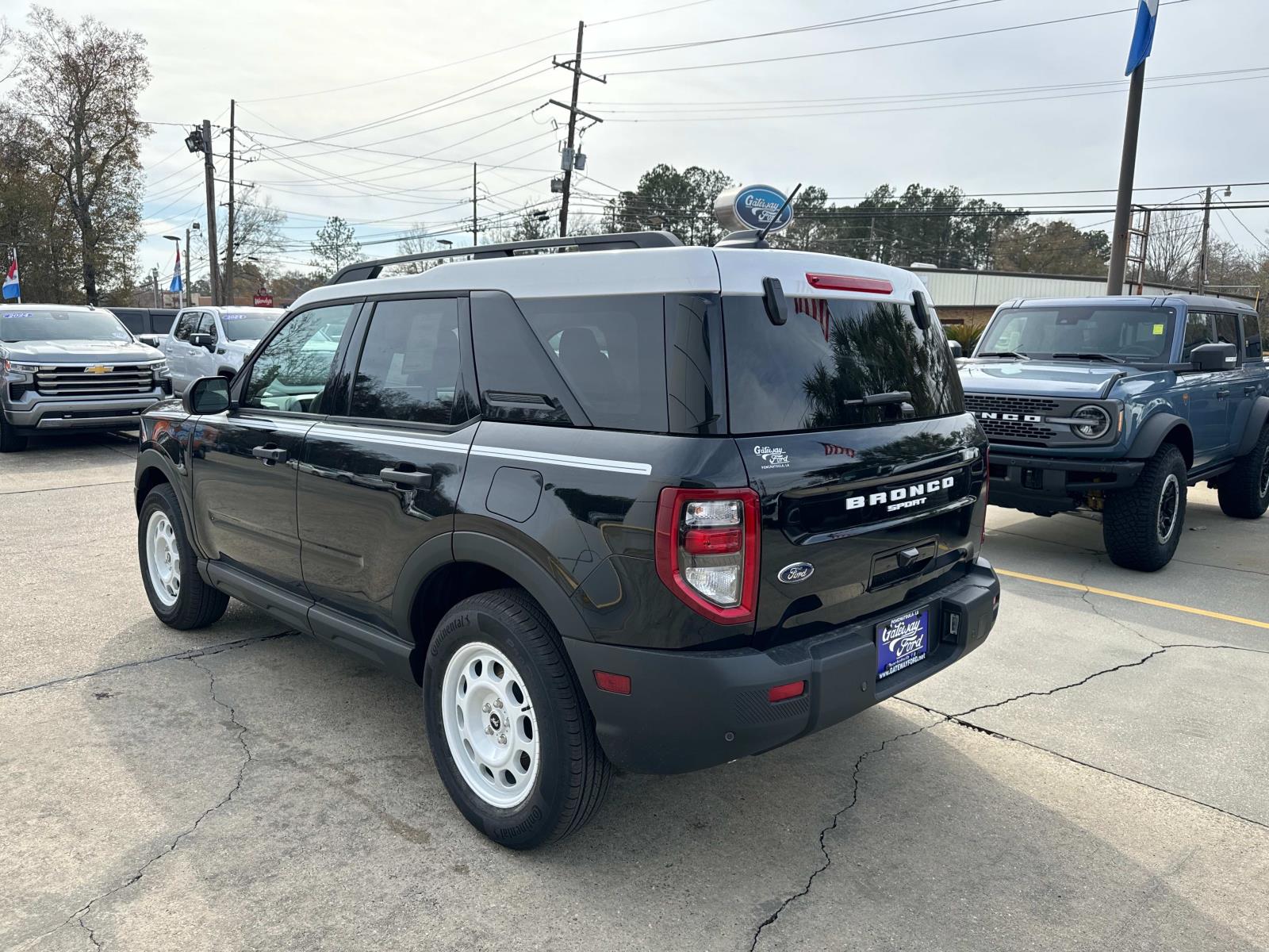 2025 Ford Bronco Sport Heritage photo 3