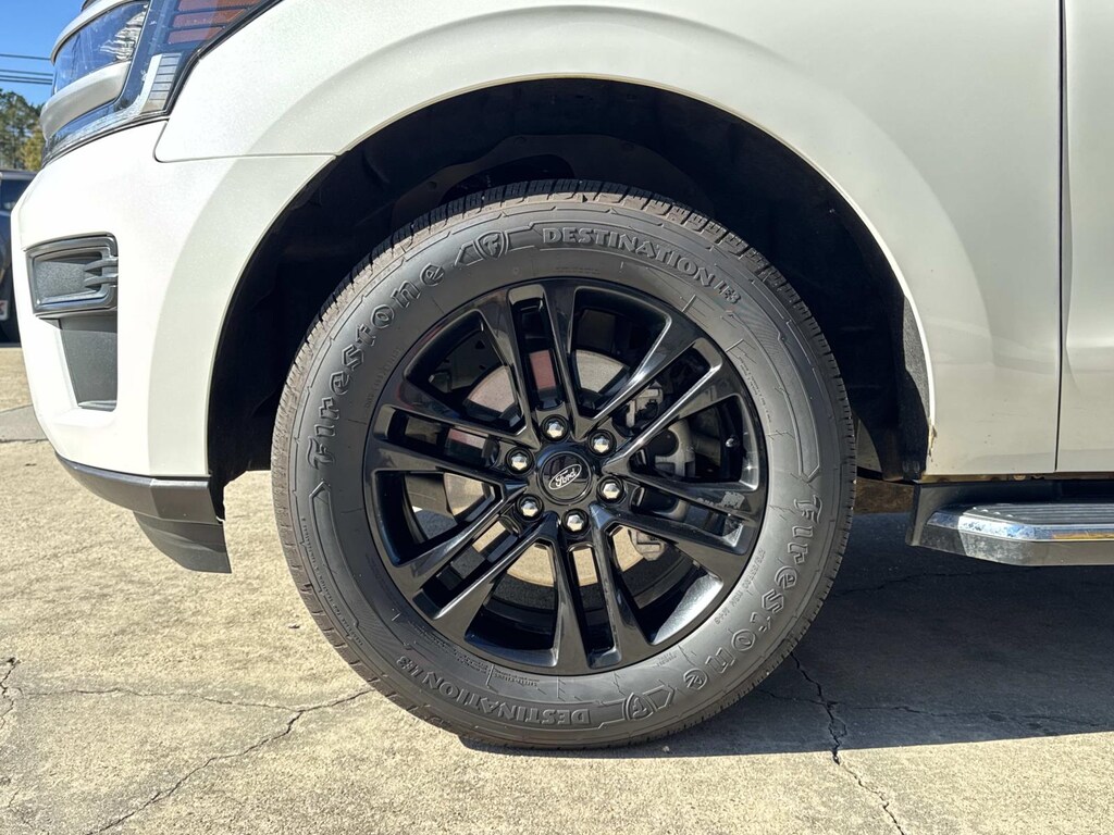 Used 2023 Ford Expedition XLT 4x2 Sport Utility