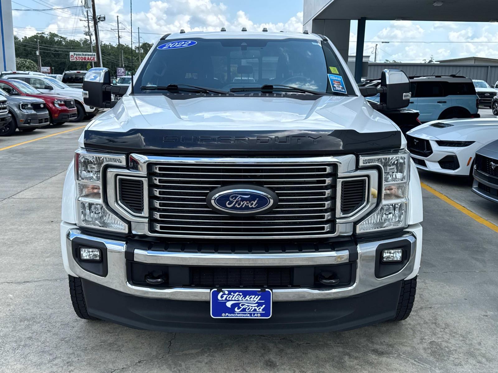 2022 Ford F-450 Lariat photo 2