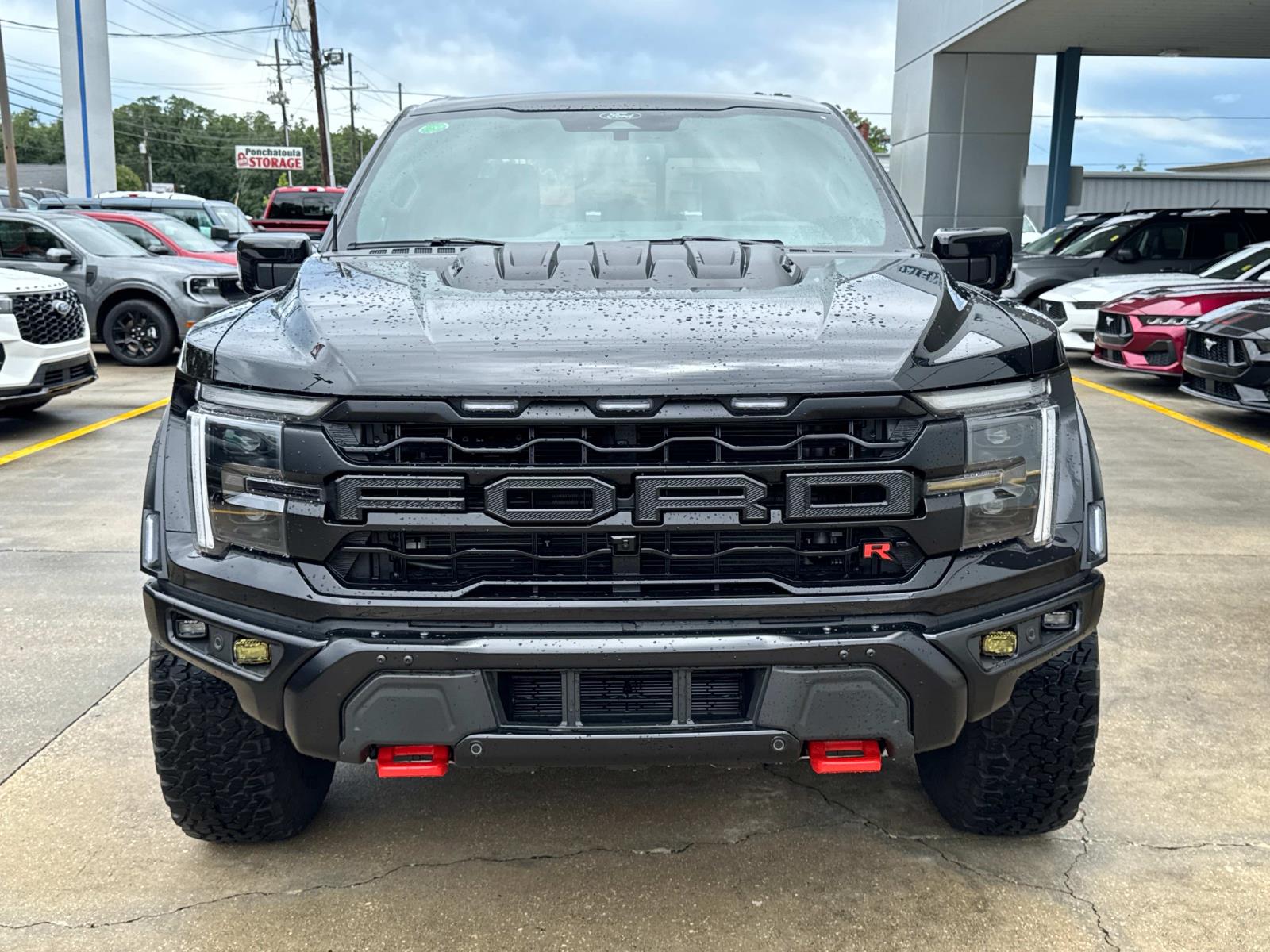 2024 Ford F-150 Raptor photo 2
