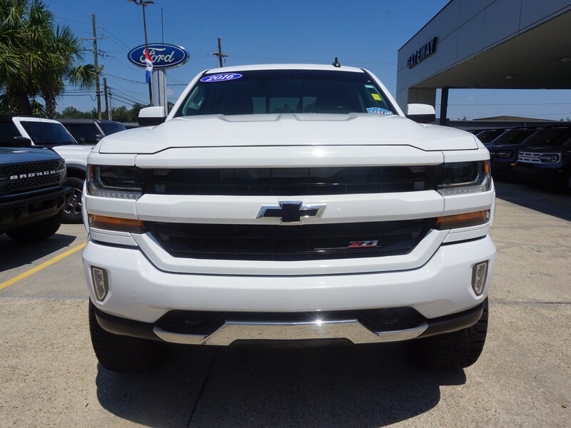 Used 2017 Chevrolet Silverado 1500 LT with VIN 3GCUKREC7HG137897 for sale in Ponchatoula, LA