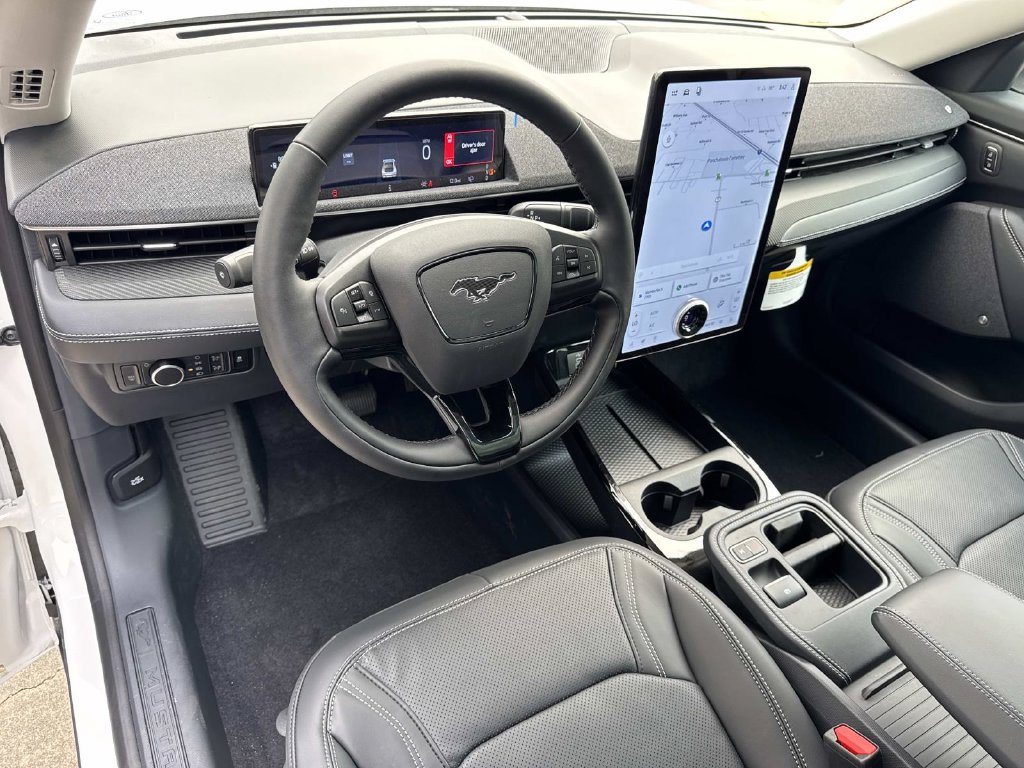 2026 Ford Mustang Mach-E Premium - Photo 6