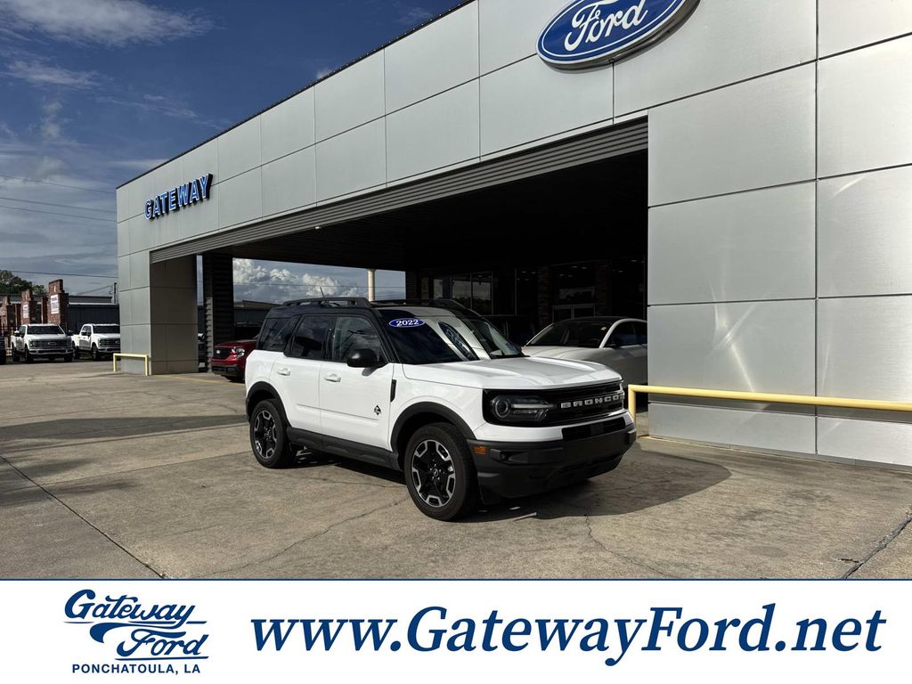 2022 Ford Bronco Sport Outer Banks 4X4's photo