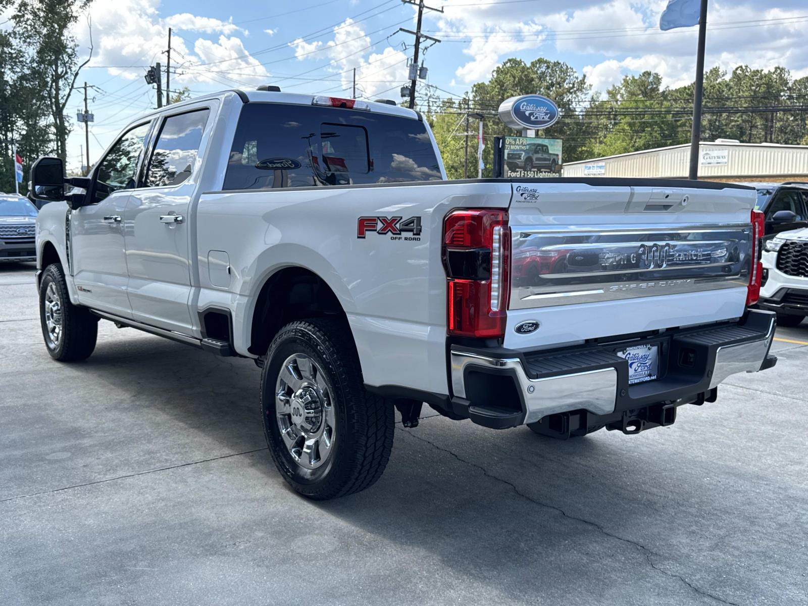2025 Ford F-250 King Ranch photo 3