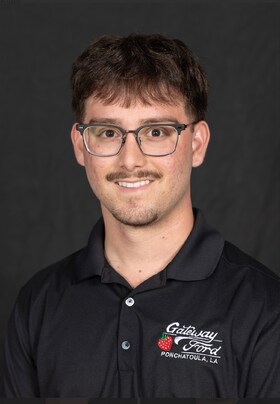 Staff member Larry Warren Jr from c60665912be7