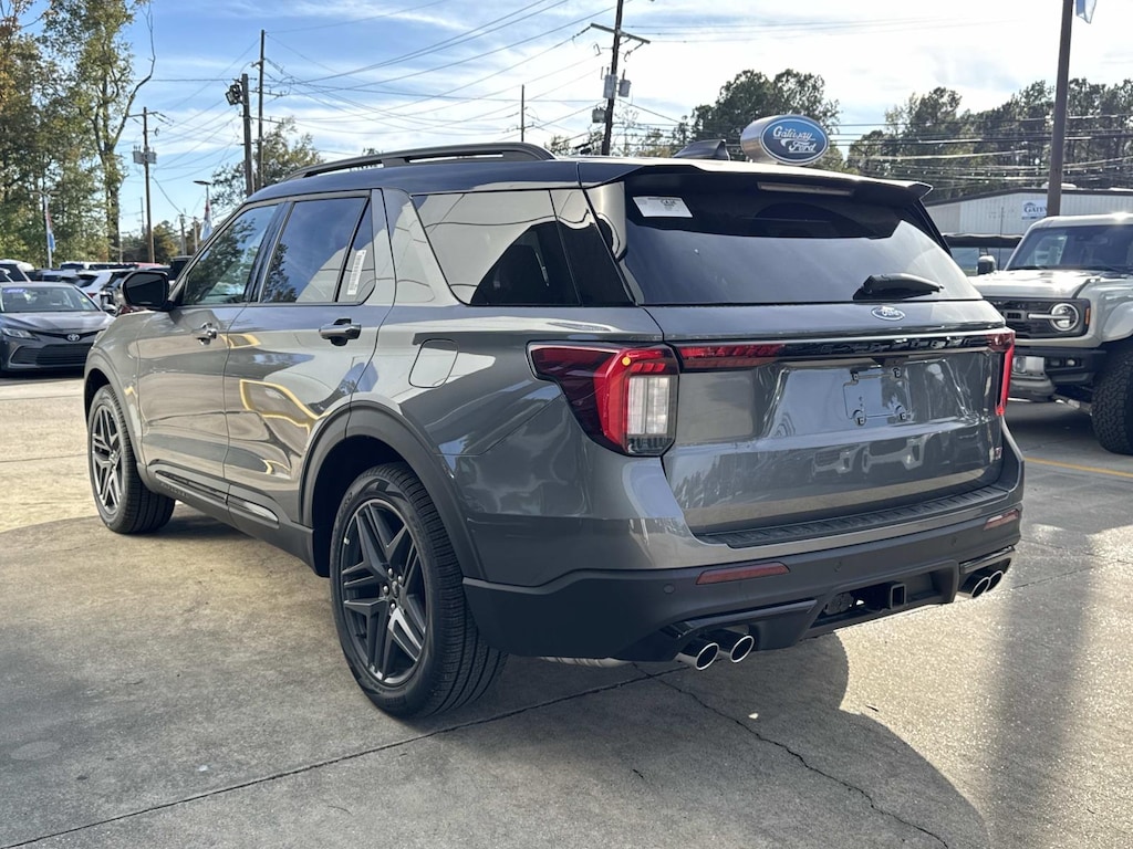 New 2025 Ford Explorer ST Sport Utility