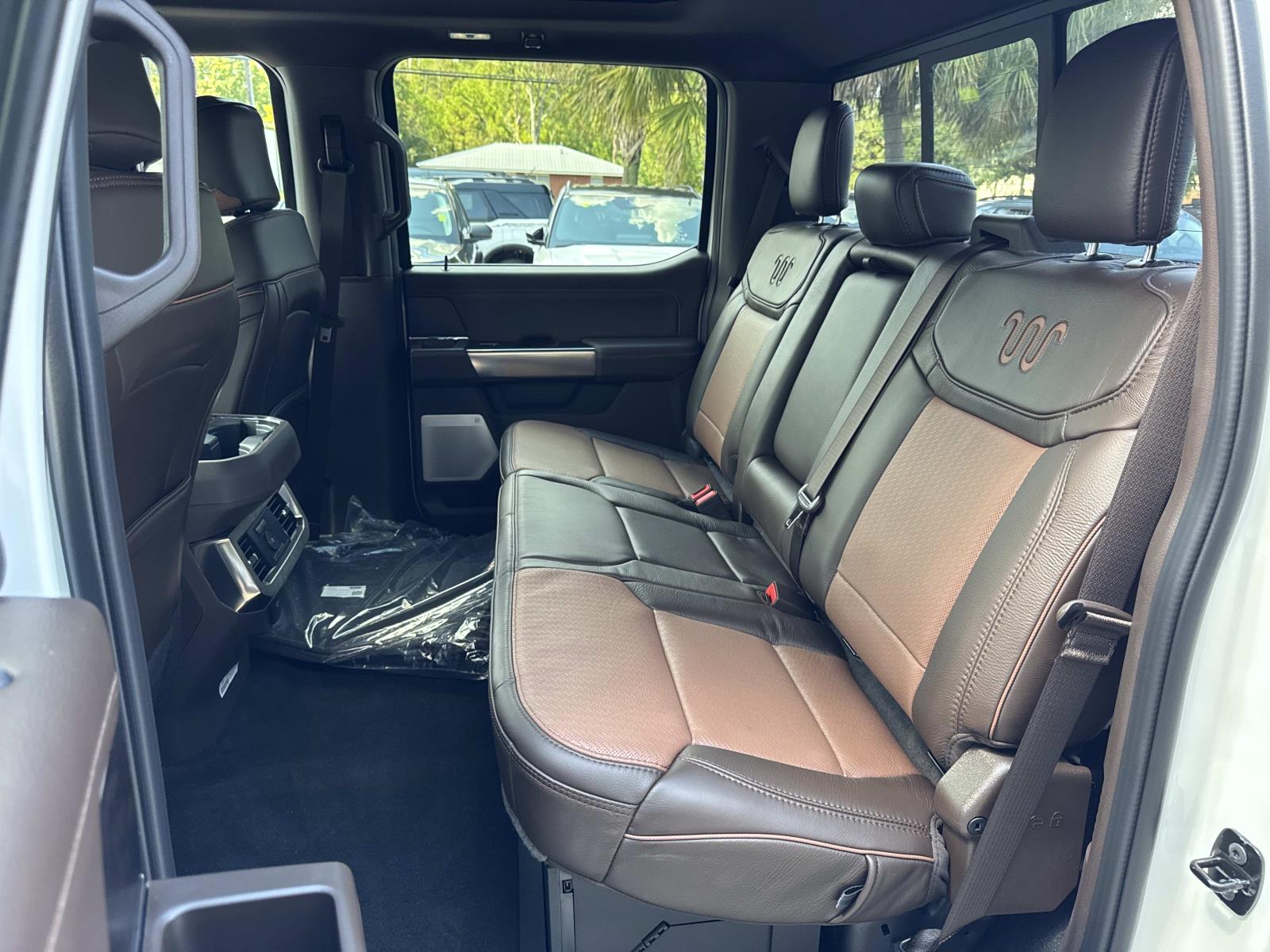 2025 Ford F-250 King Ranch photo 4