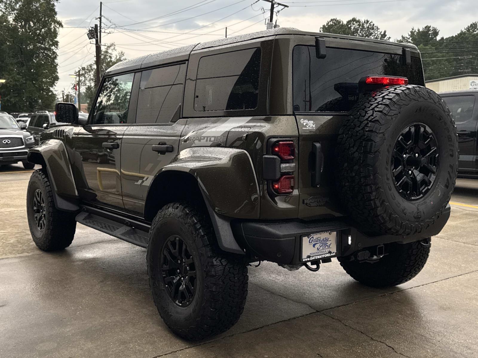 2025 Ford Bronco Raptor photo 3