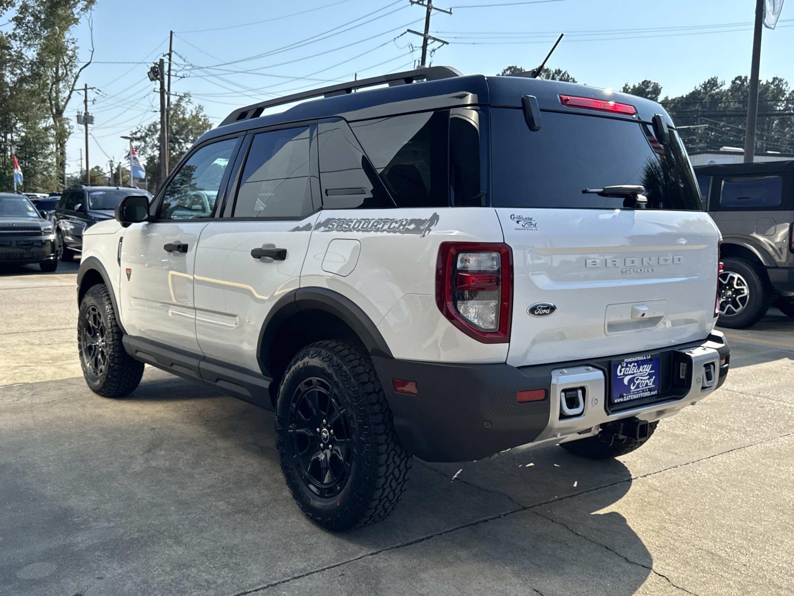 2025 Ford Bronco Sport Badlands photo 3