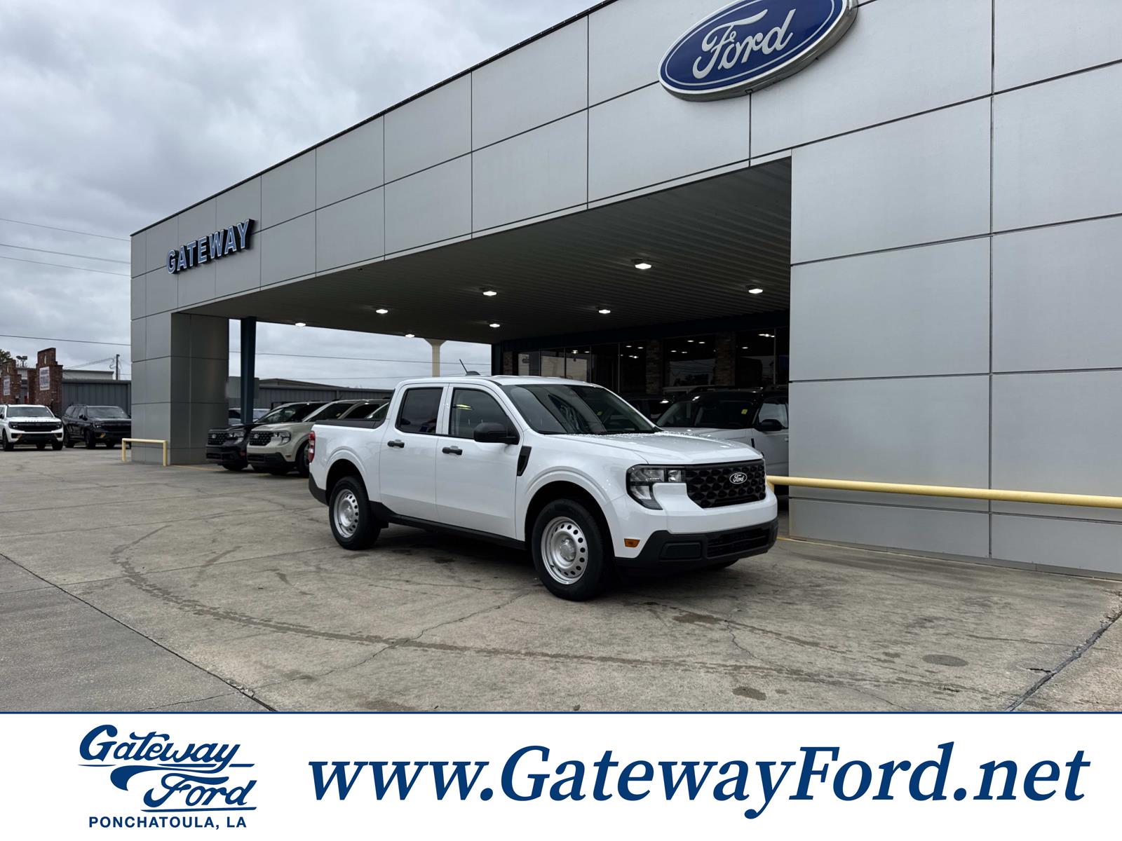 2026 Ford Maverick XL's photo