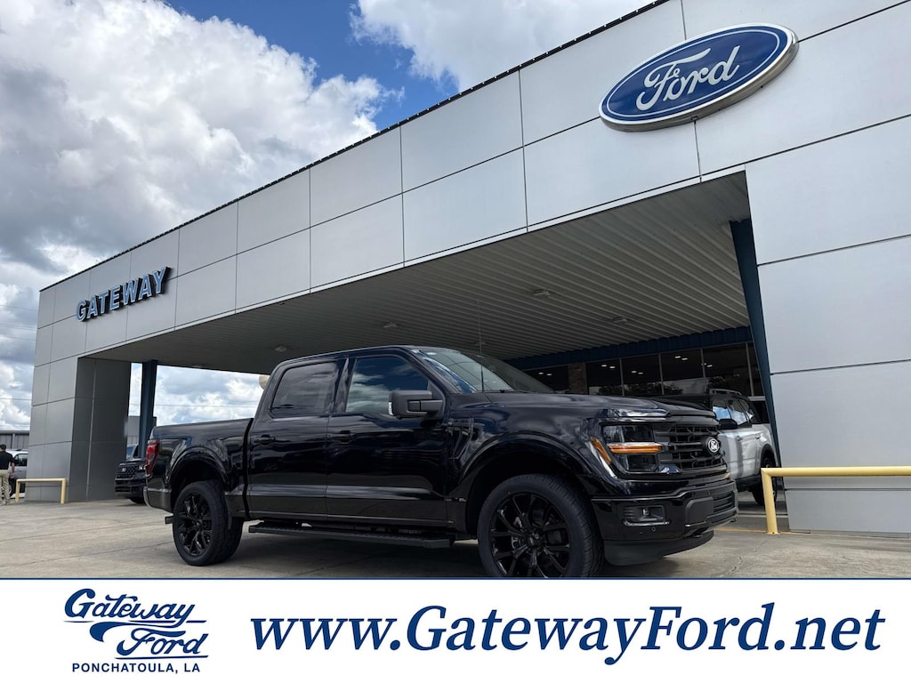 New 2025 Ford F-150 XLT Crew Cab Pickup