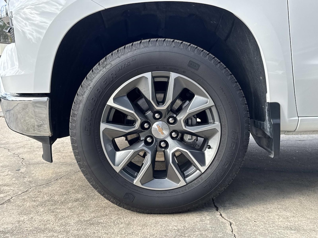 Used 2025 Chevrolet Silverado 1500 2WD Crew Cab 147 LT Crew Cab Pickup