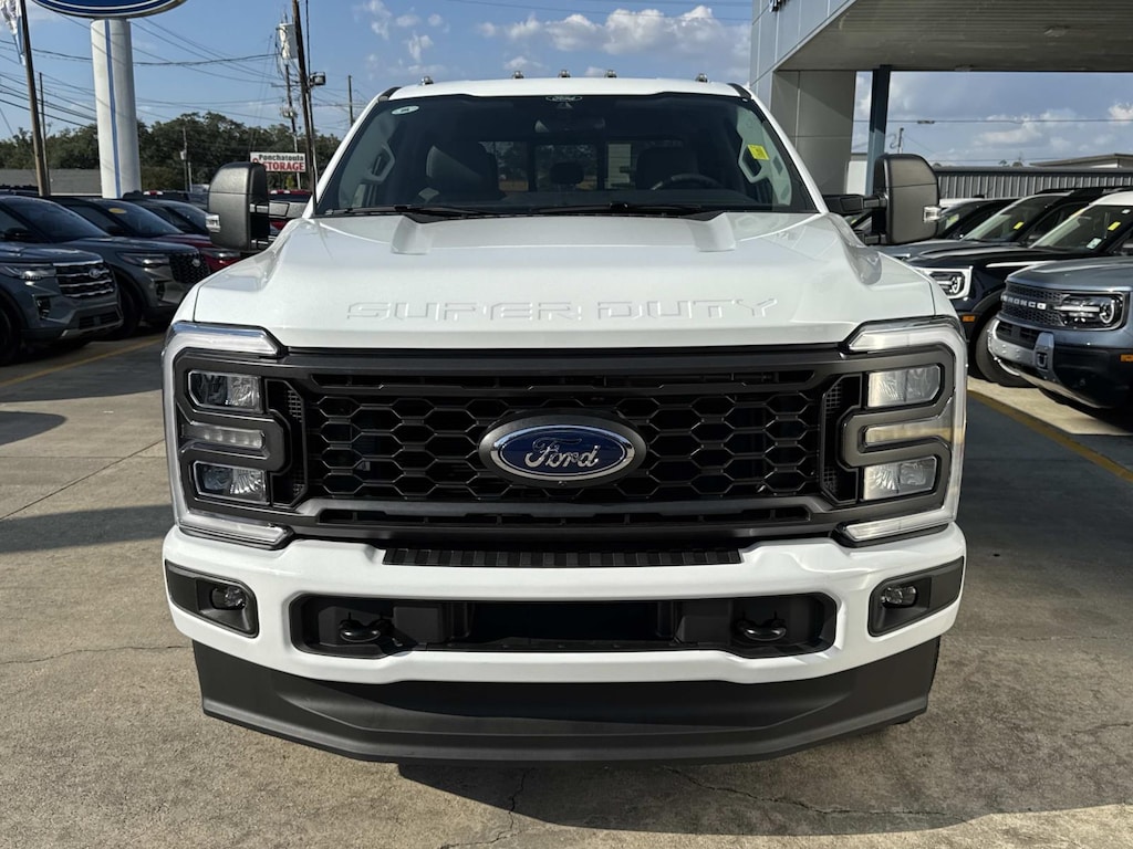 New 2026 Ford Super Duty F-250 SRW F-250 XL Crew Cab Pickup