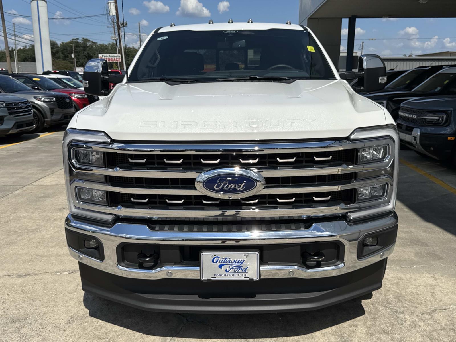 2025 Ford F-250 King Ranch photo 2