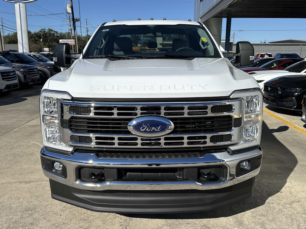 New 2026 Ford Super Duty F-350 SRW F-350 XLT Extended Cab Pickup