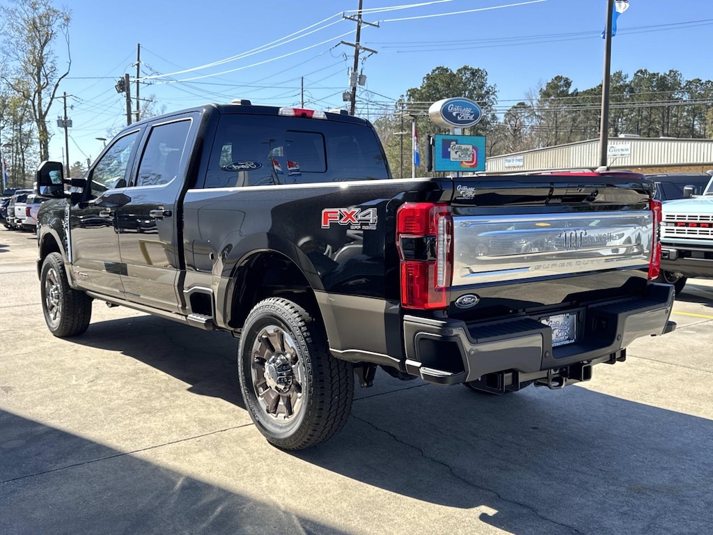 New 2026 Ford Super Duty F-250 SRW F-250 King Ranch Crew Cab Pickup
