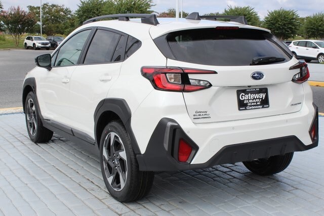 2025 Subaru Crosstrek Limited photo 2