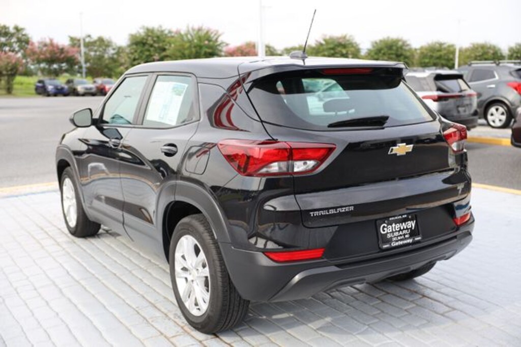 Used 2023 Chevrolet Trailblazer LS SUV