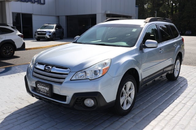 Used 2014 Subaru Outback 2.5i Premium with VIN 4S4BRBCC0E3304981 for sale in Delmar, MD