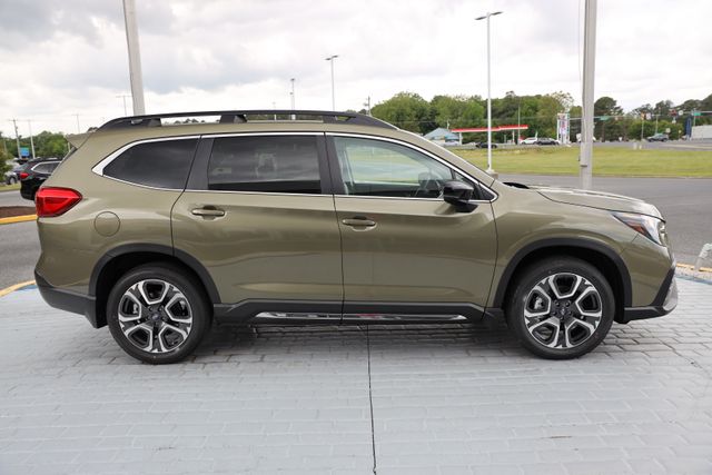 2026 Subaru Ascent Limited - Photo 7