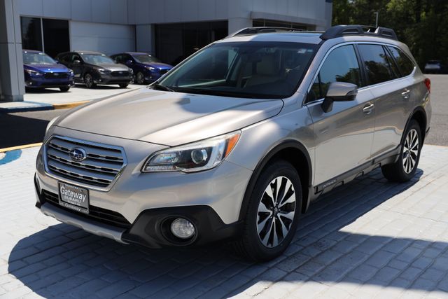 2016 Subaru Outback 2.5i Limited CVT PZEV's photo