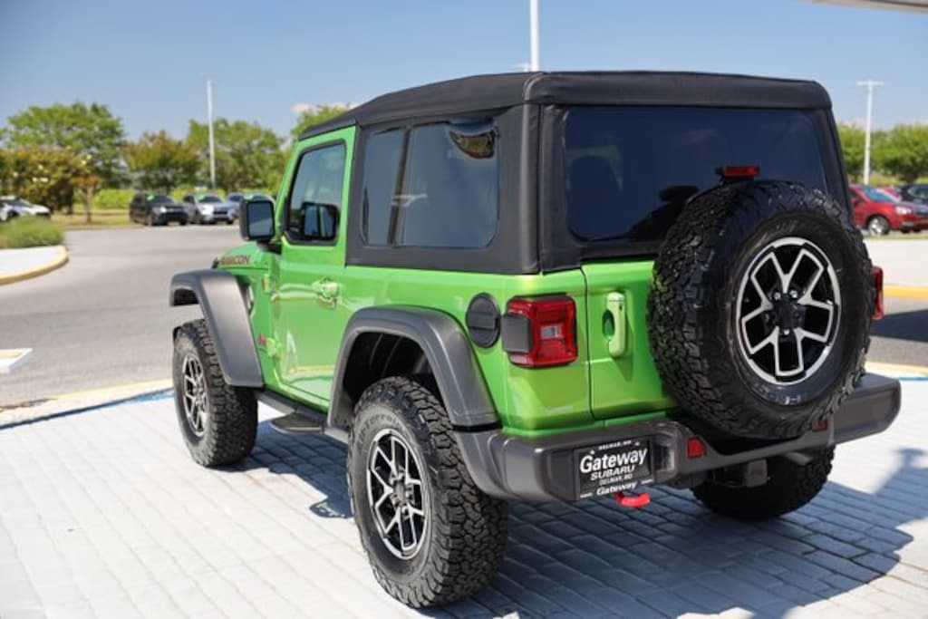 Used 2025 Jeep Wrangler Rubicon SUV