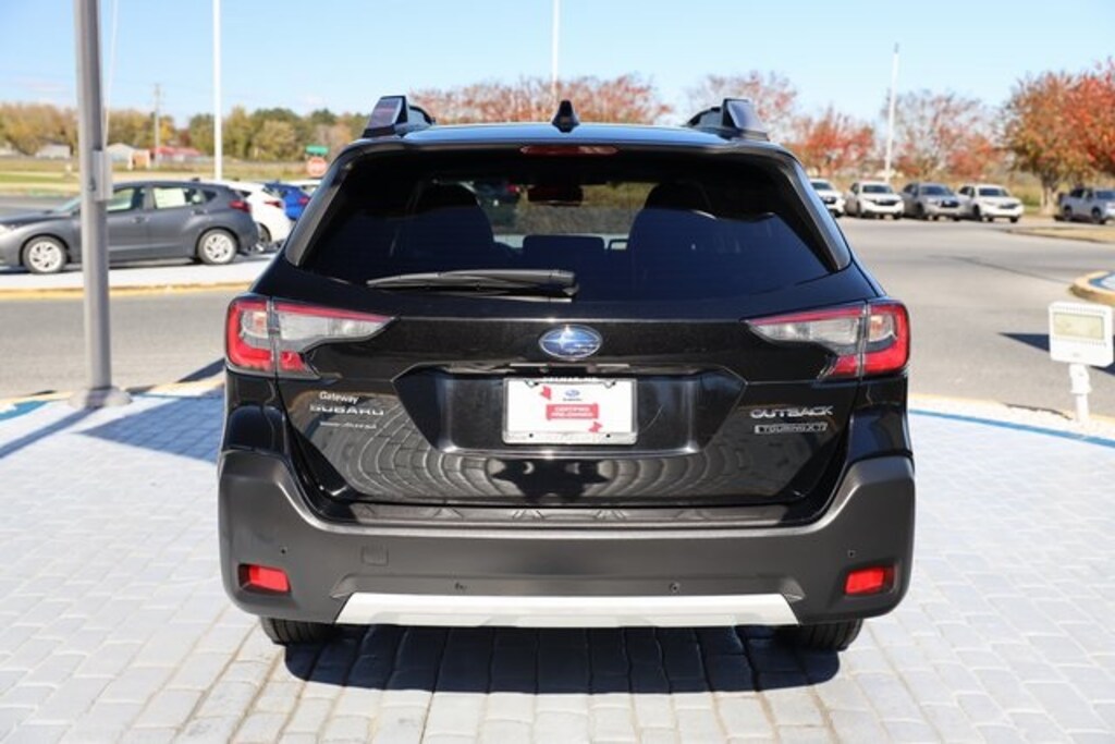 Used 2024 Subaru Outback Touring XT SUV