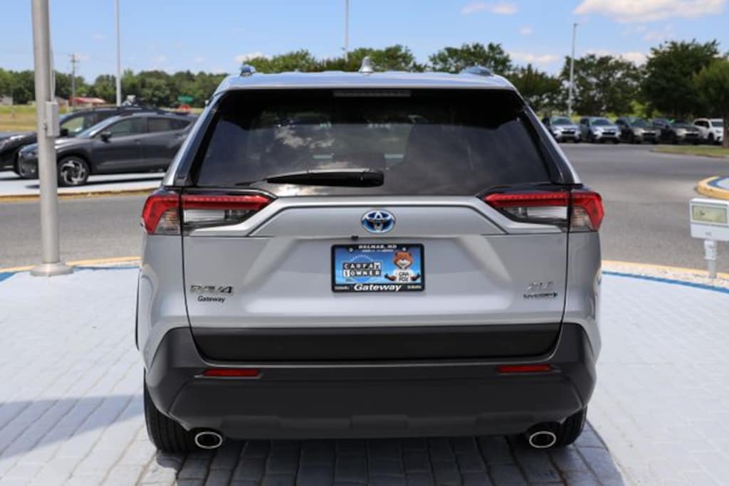 Used 2024 Toyota RAV4 Hybrid XLE SUV