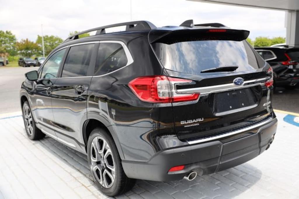 New 2026 Subaru Ascent Limited 7-Passenger SUV